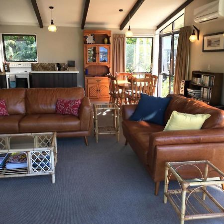 Acacia View at No 3 - Acacia Bay Holiday Home Lago Lago Taupo Exterior foto