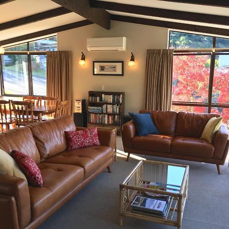 Acacia View at No 3 - Acacia Bay Holiday Home Lago Lago Taupo Exterior foto