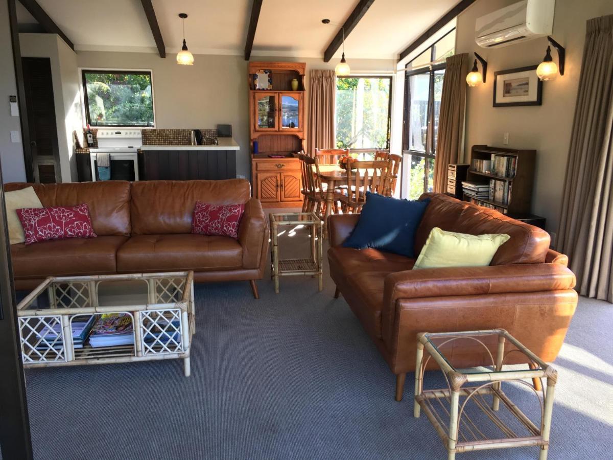 Acacia View at No 3 - Acacia Bay Holiday Home Lago Lago Taupo Exterior foto